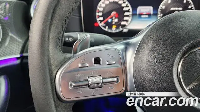 Mercedes-Benz E-Class 2019 — Фото 17/20