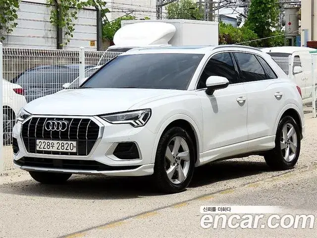 Audi Q3, 2020