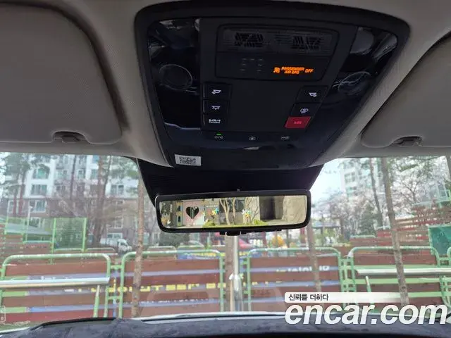 Kia Carnival 2024 — Şəkil 11/20