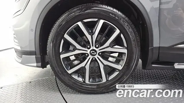 Renault Samsung QM6 2021 — ფოტო 3/33