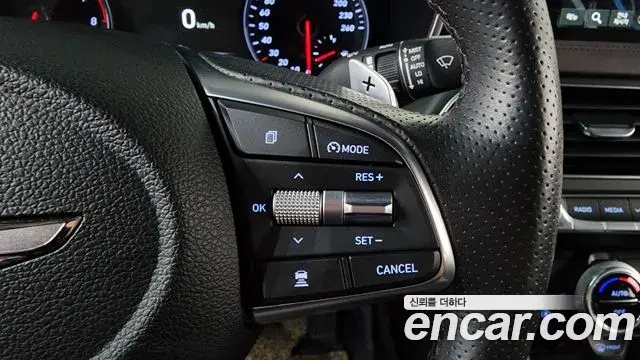 Genesis G70 2020 — ფოტო 29/36