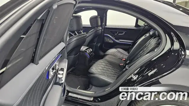 Mercedes-Benz S-Class 2023 — ფოტო 26/33