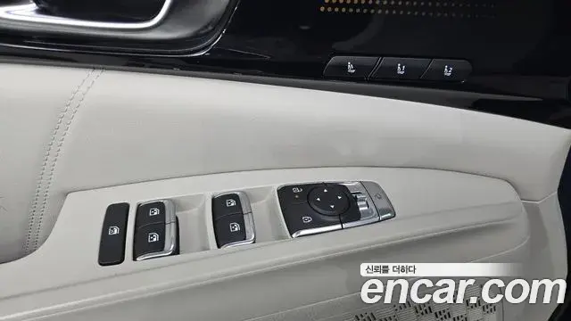 Kia Carnival 2024 — Şəkil 3/32