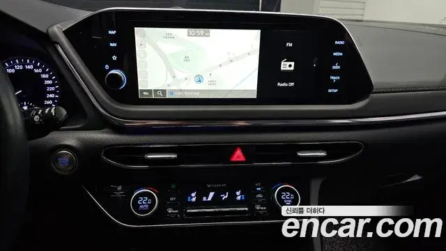Hyundai Sonata 2021 — Photo 13/20