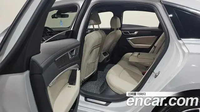 Audi A6 2023 — Photo 3/30