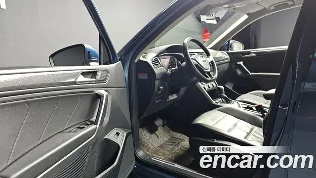 Volkswagen Tiguan Allspace 2018 — Photo 2/20