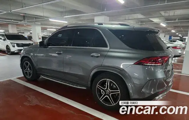 Mercedes-Benz GLE-Class 2020 — Фото 5/16