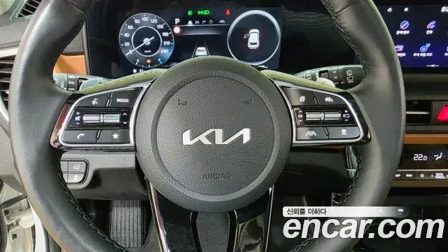 Kia Seltos 2022 — Photo 5/20