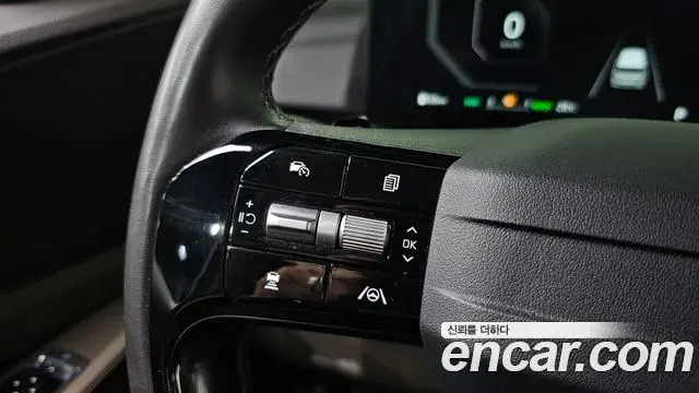 Kia Carnival 2025 — Photo 15/20