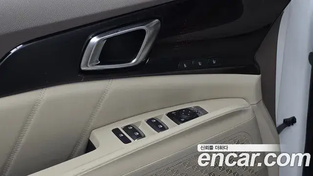 Kia Carnival 2026 — ფოტო 11/39