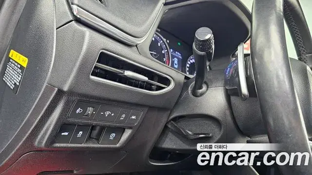 Hyundai Sonata Hybrid 2019 — Şəkil 9/30