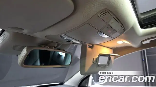 Mercedes-Benz C-Class 2018 — Şəkil 9/30
