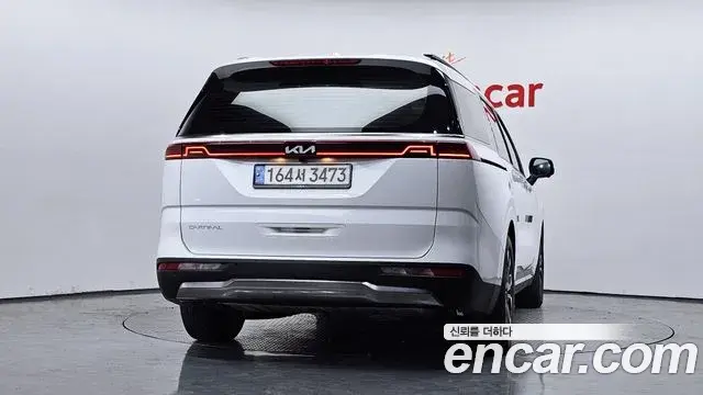 Kia Carnival 2022 — Фото 4/20