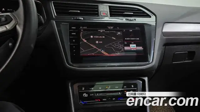 Volkswagen Tiguan Allspace 2023 — Şəkil 14/32