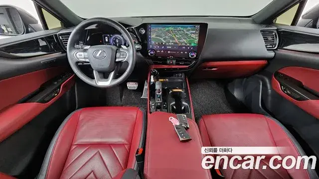 Lexus NX350h 2025 — ფოტო 22/36