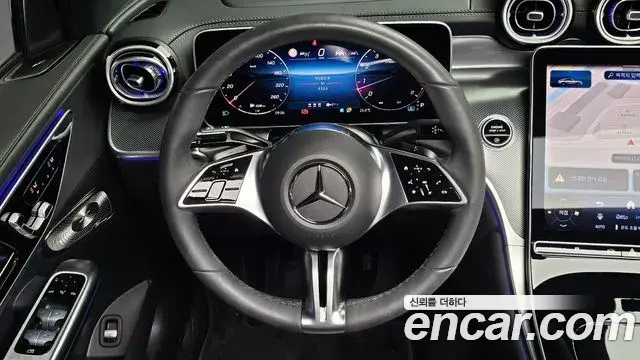 Mercedes-Benz GLC-Class 2025 — Photo 3/31