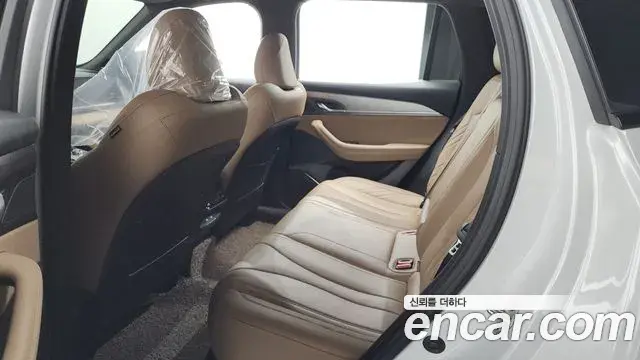 Renault Samsung Grand Koleos 2024 — Фото 19/20