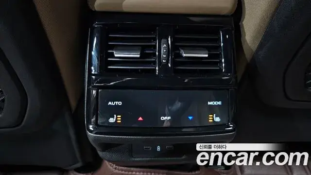 Renault Samsung Grand Koleos 2025 — Photo 12/20