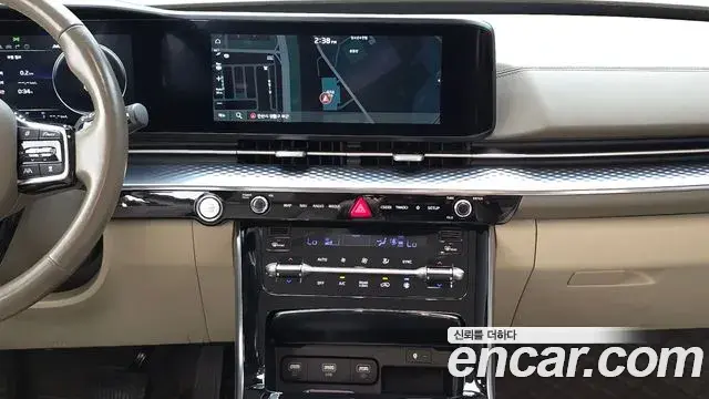 Kia Carnival 2021 — Фото 13/20