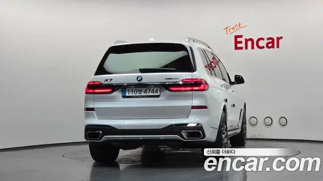 BMW X7 2025 — Şəkil 17/37