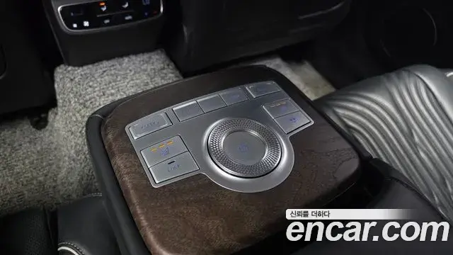 Genesis G80 2020 — Photo 21/33