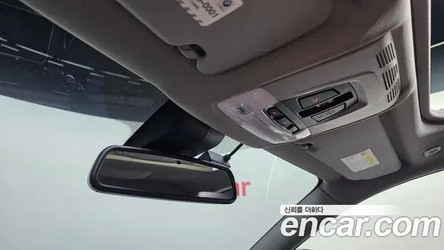 BMW 4 Series 2019 — Şəkil 18/32
