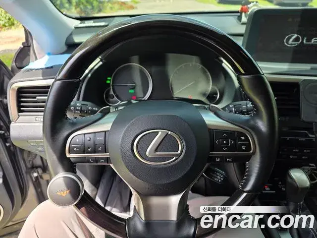 Lexus RX450h 2022 — Şəkil 3/12