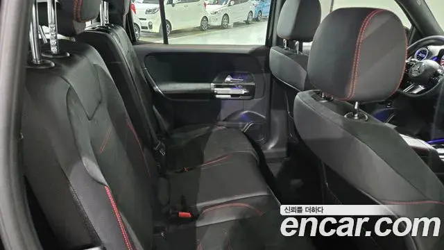 Mercedes-Benz GLB-Class 2025 — Фото 20/20