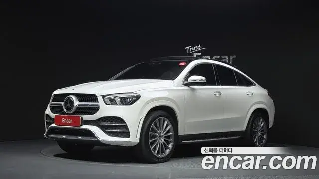 Mercedes-Benz GLE-Class 2023 — Фото 1/20