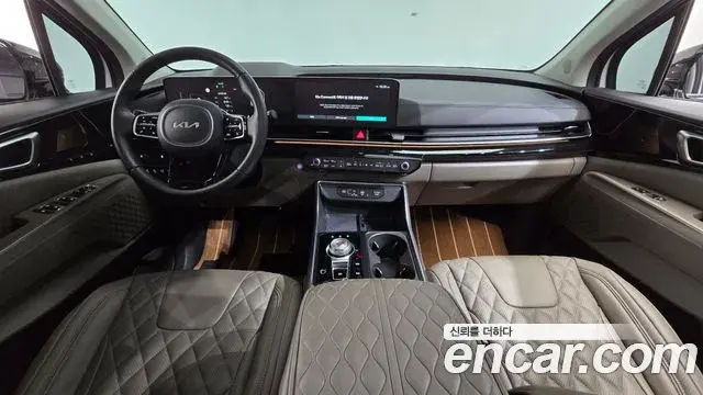 Kia Carnival 2024 — Şəkil 15/33