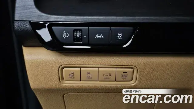 Kia Carnival 2022 — Photo 13/20