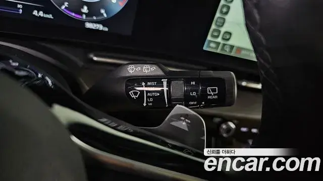 Kia Carnival 2022 — Photo 15/20