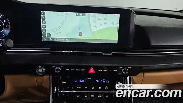 Kia Carnival 2022 — Photo 16/20