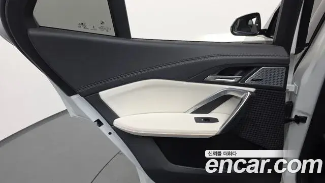 BMW X2 2024 — Photo 2/35