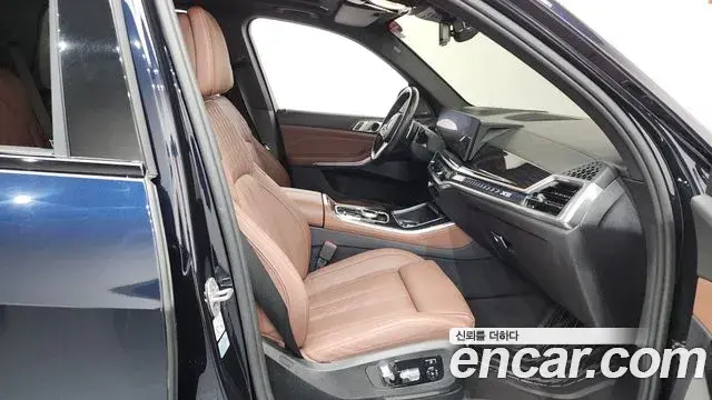 BMW X5 2023 — ფოტო 9/35