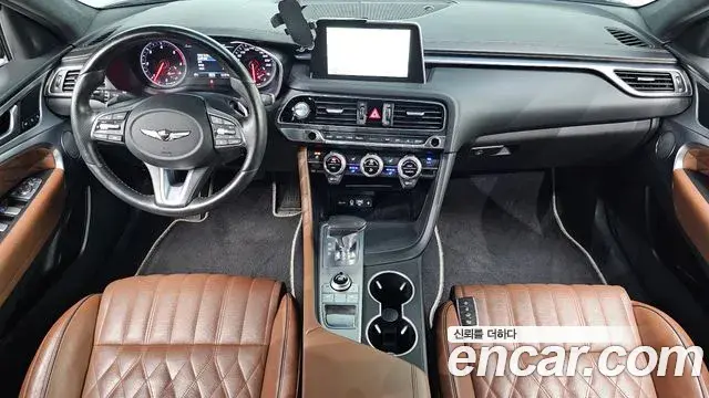 Genesis G70 2018 — ფოტო 25/35