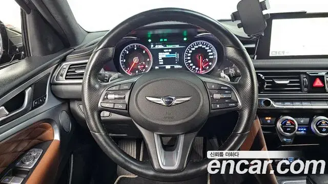 Genesis G70 2018 — ფოტო 20/35