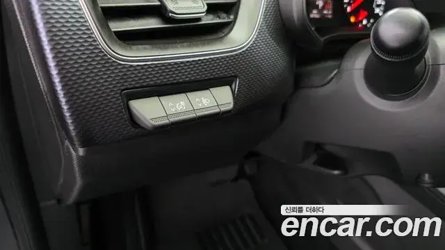 Renault Samsung XM3 2020 — Фото 14/20