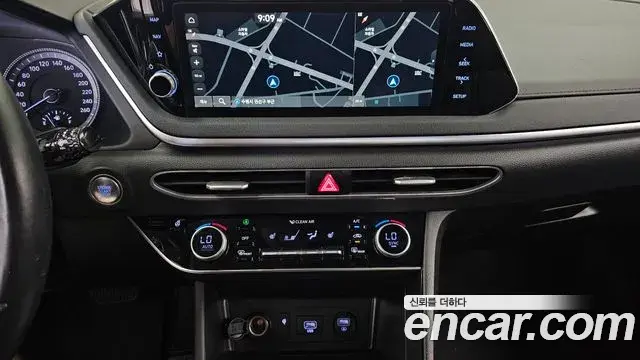Hyundai Sonata 2022 — Фото 14/20