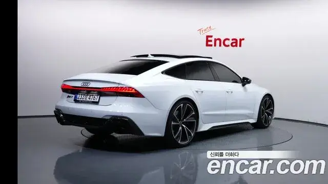 Audi RS7 2023 — Photo 18/36