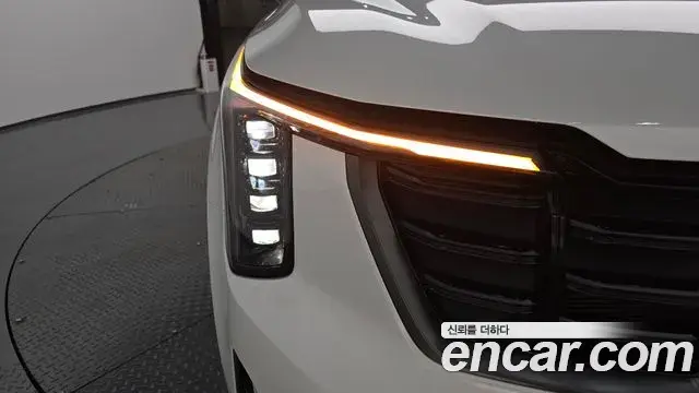 Kia Sorento 2025 — ფოტო 17/38
