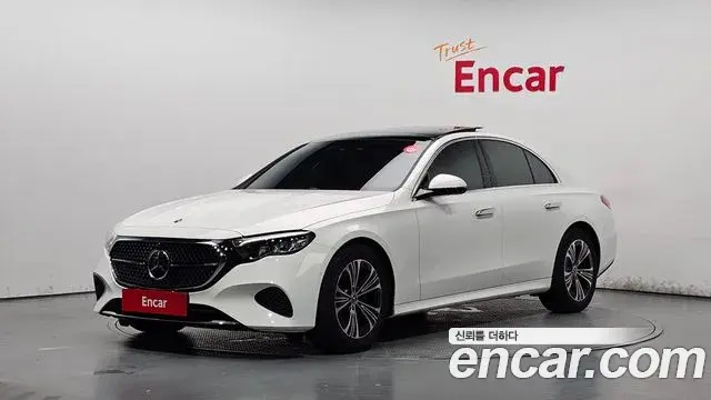 Mercedes-Benz E-Class 2024 — Şəkil 25/34