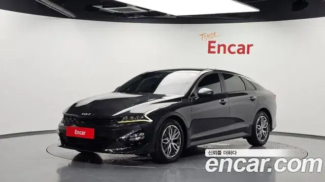 Kia K5, 2022
