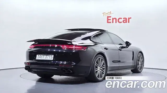 Porsche Panamera 2019 — Photo 4/31