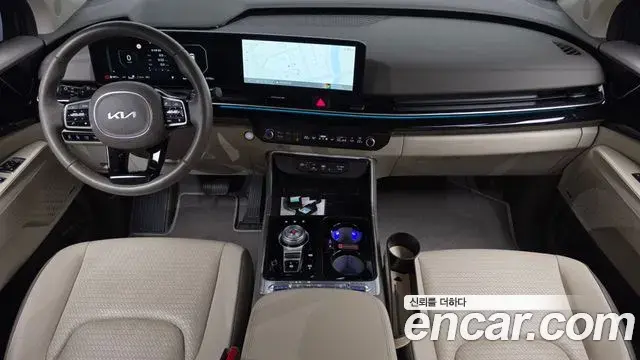 Kia Carnival 2024 — Şəkil 38/41