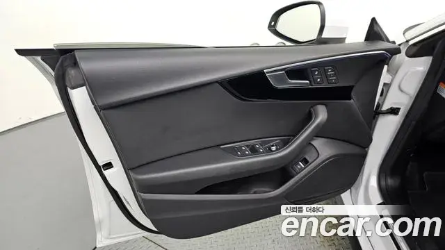 Audi A5 2019 — ფოტო 15/32