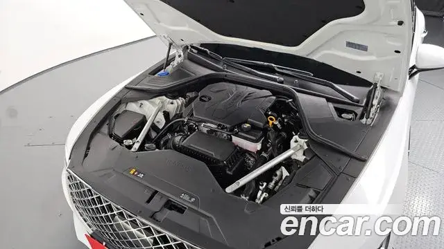 Genesis G80 2023 — Photo 17/33