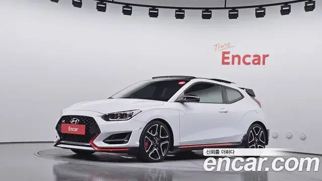 Hyundai Veloster 2018 — Фото 10/20