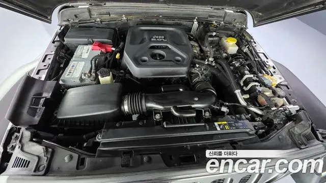 Jeep Wrangler 2019 — Photo 17/20