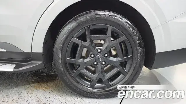 Kia Carnival 2024 — Photo 10/36